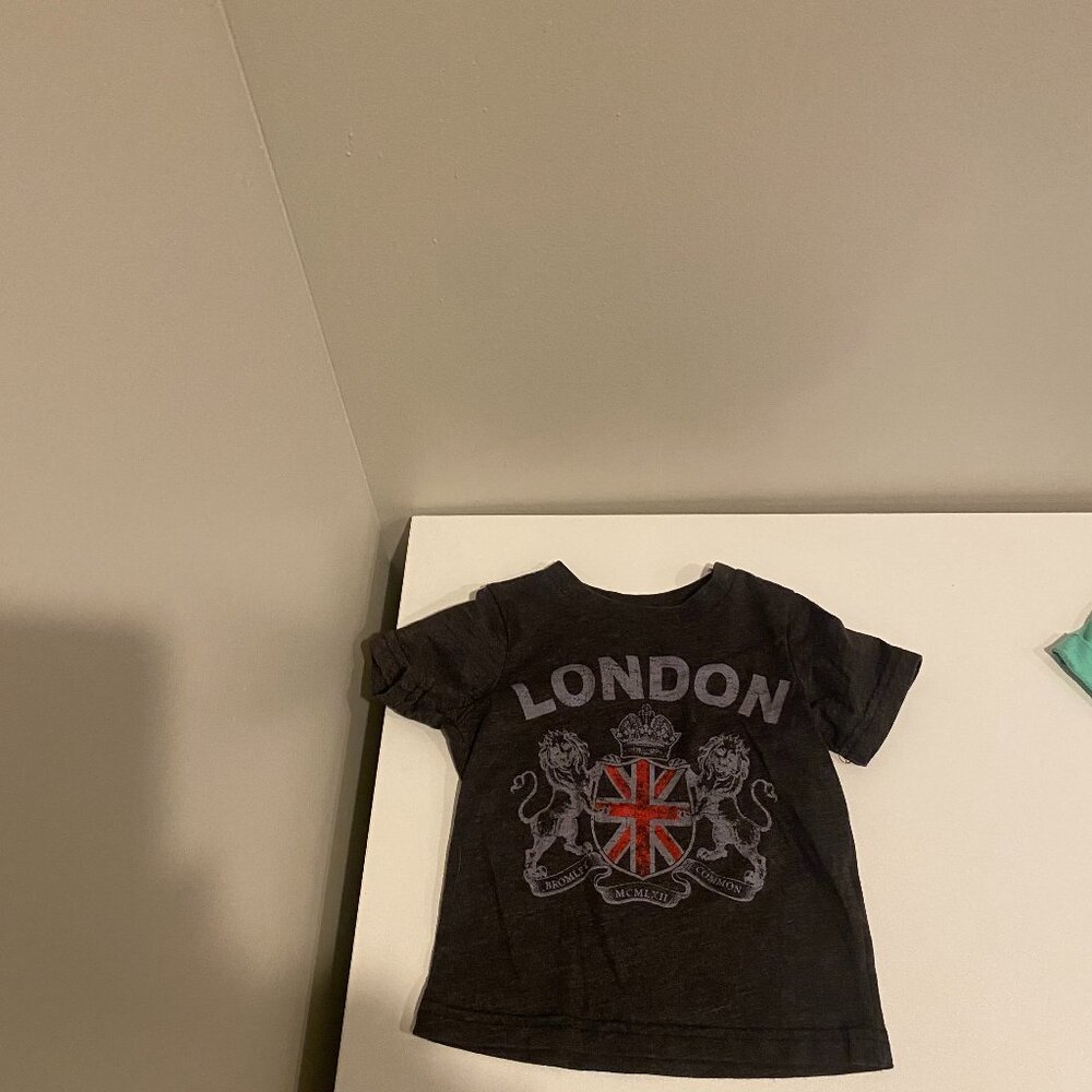 London Tee